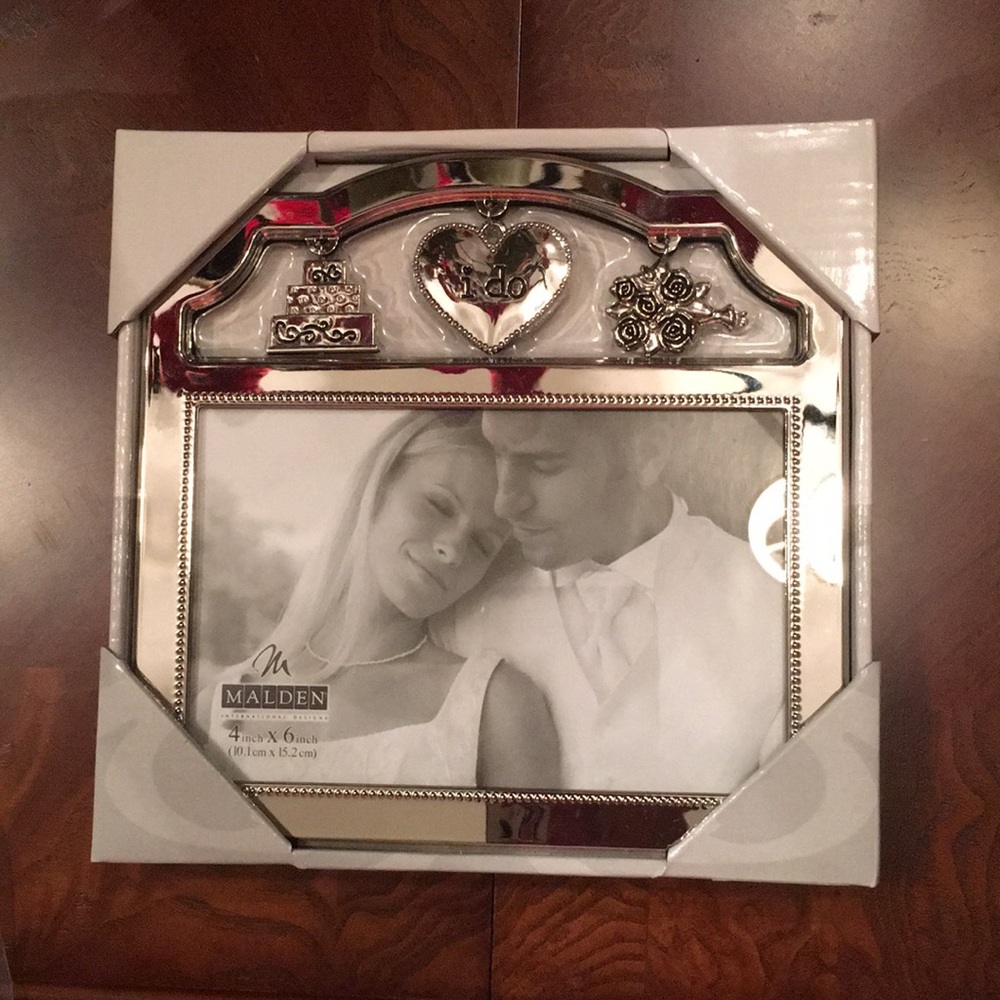 Two picture frames - wedding - Picture 2 of 4